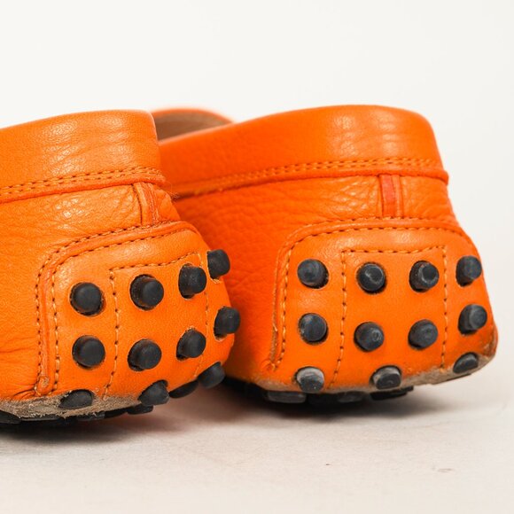 Tod’s Gommino Orange Pebbled Leather Driving Shoes - Picture 9 of 11